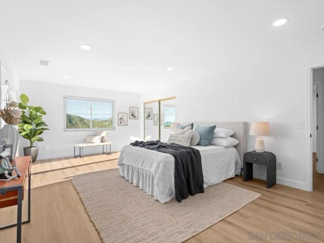 17906 Saint Andrews Dr, Poway, CA 92064