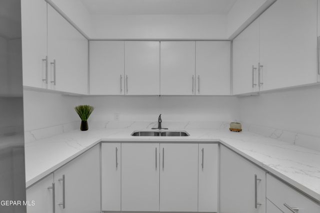 7724 RANCHLAND Drive, El Paso, TX 79915