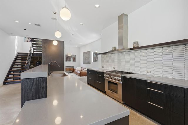 2412 Helena Street, Houston, TX 77006