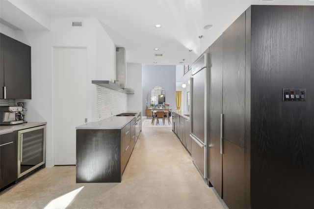 2412 Helena Street, Houston, TX 77006