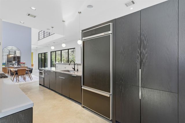 2412 Helena Street, Houston, TX 77006