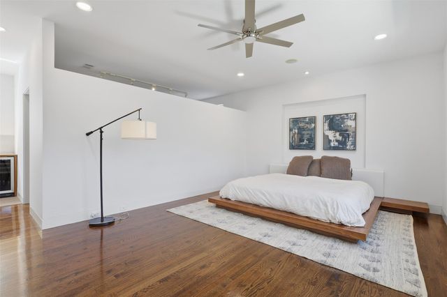 2412 Helena Street, Houston, TX 77006