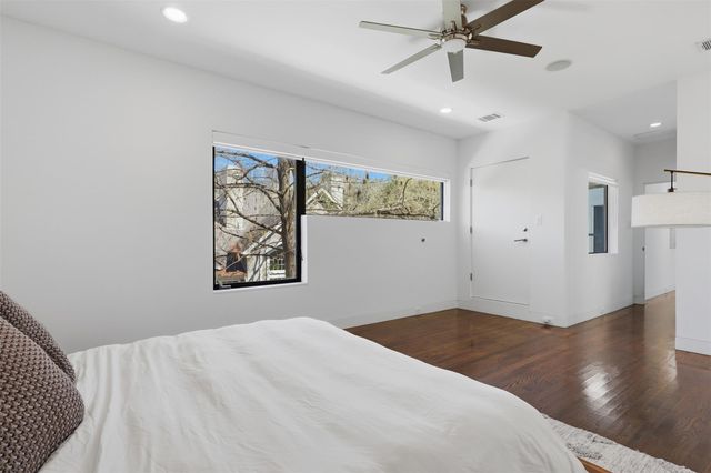 2412 Helena Street, Houston, TX 77006