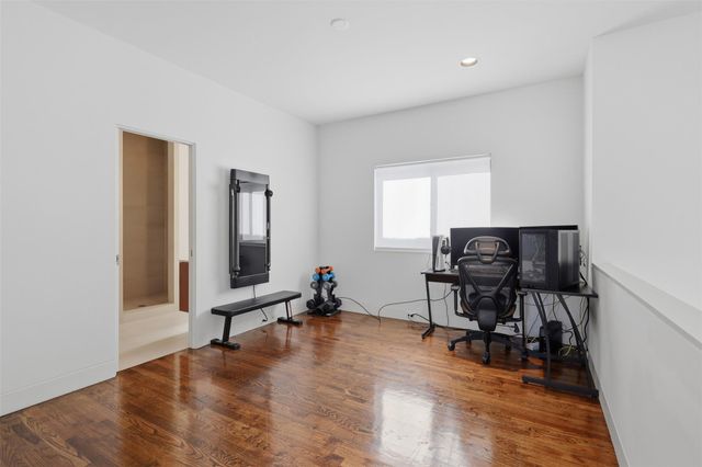 2412 Helena Street, Houston, TX 77006