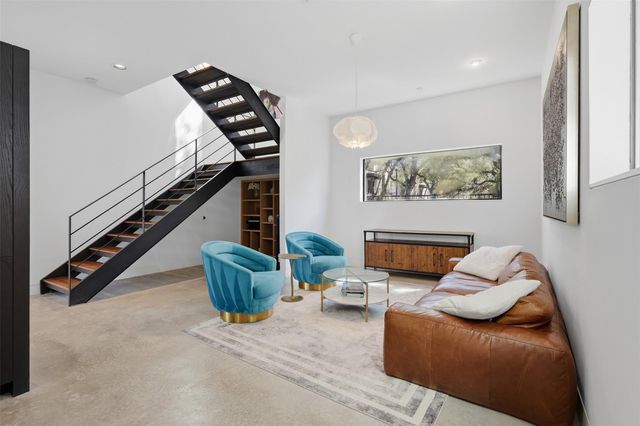 2412 Helena Street, Houston, TX 77006