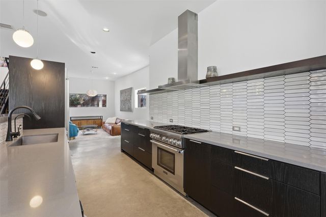 2412 Helena Street, Houston, TX 77006