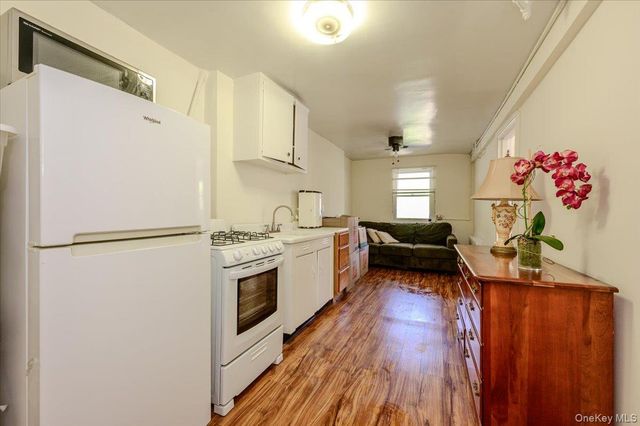2368 Woodhull Avenue, Bronx, NY 10469
