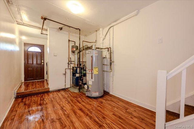 2368 Woodhull Avenue, Bronx, NY 10469