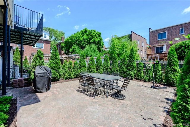 2368 Woodhull Avenue, Bronx, NY 10469