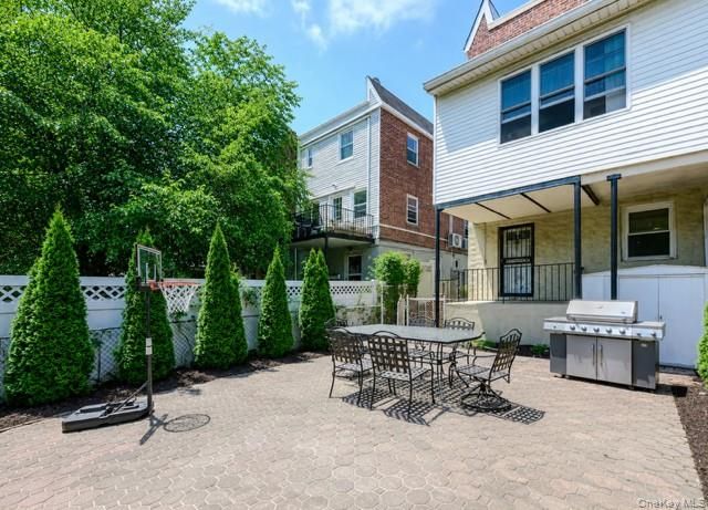 2368 Woodhull Avenue, Bronx, NY 10469