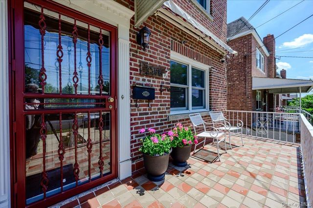 2368 Woodhull Avenue, Bronx, NY 10469
