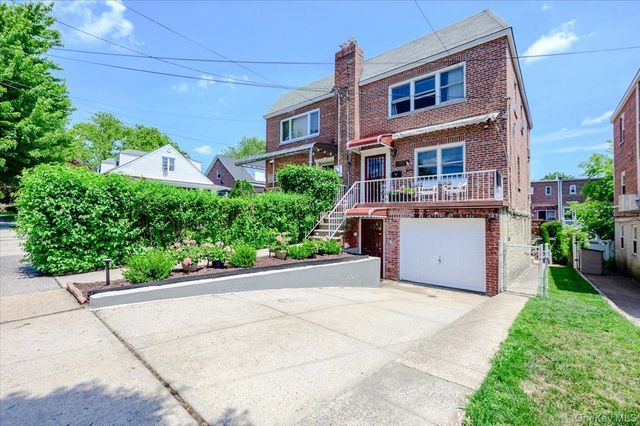 2368 Woodhull Avenue, Bronx, NY 10469