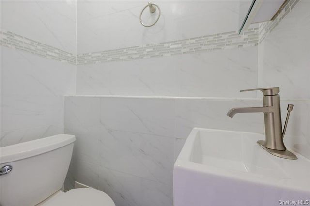 2368 Woodhull Avenue, Bronx, NY 10469
