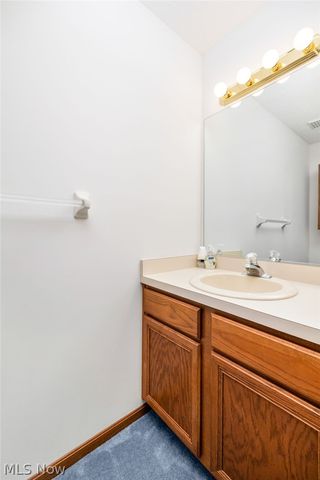 650 Sturbridge Drive 21, Medina, OH 44256