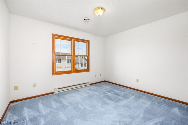 650 Sturbridge Drive 21, Medina, OH 44256