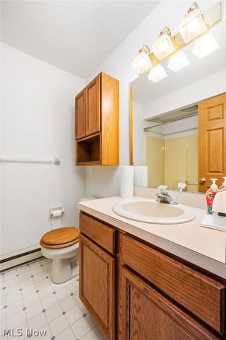 650 Sturbridge Drive 21, Medina, OH 44256