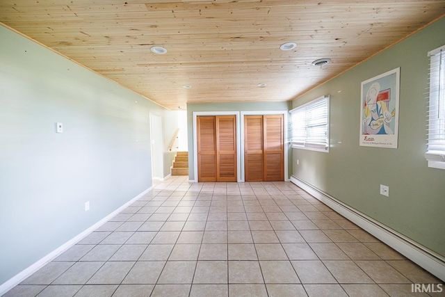 3915 S Kennedy Drive, Bloomington, IN 47401