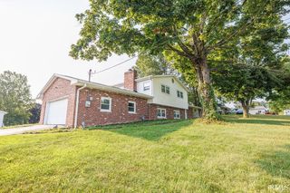 3915 S Kennedy Drive, Bloomington, IN 47401