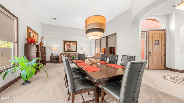6714 W BURGESS Lane, Laveen, AZ 85339