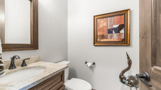 6714 W BURGESS Lane, Laveen, AZ 85339