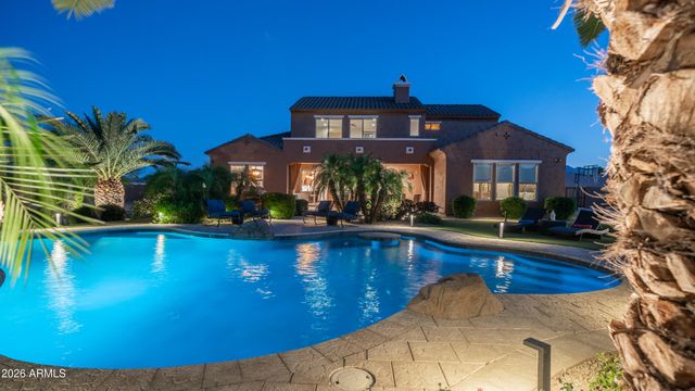 6714 W BURGESS Lane, Laveen, AZ 85339