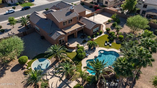 6714 W BURGESS Lane, Laveen, AZ 85339
