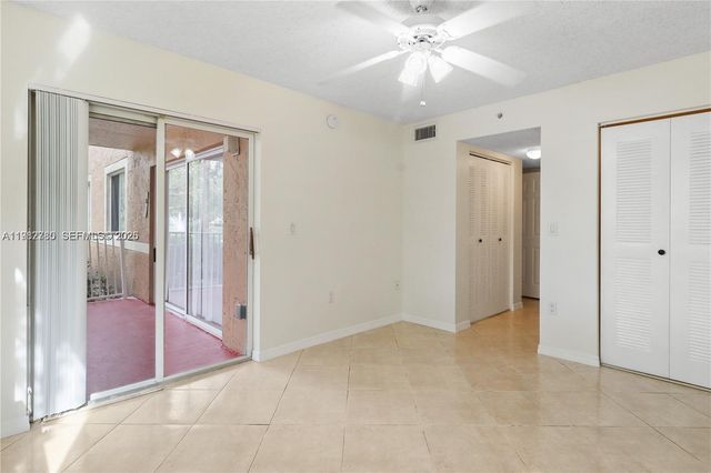 3844 Lyons Rd 112-4, Coconut Creek, FL 33073
