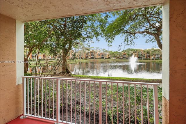 3844 Lyons Rd 112-4, Coconut Creek, FL 33073