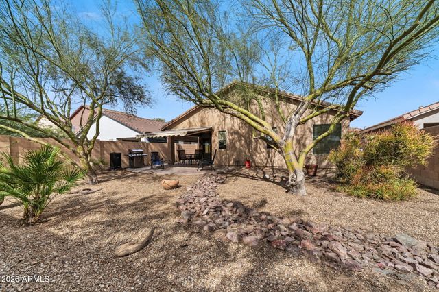 44357 W CYPRESS Lane, Maricopa, AZ 85138