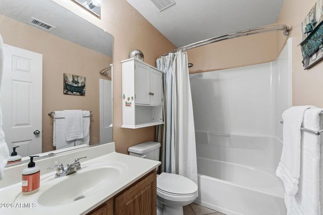 44357 W CYPRESS Lane, Maricopa, AZ 85138