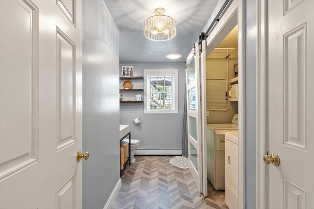 24 High St, North Brookfield, MA 01535