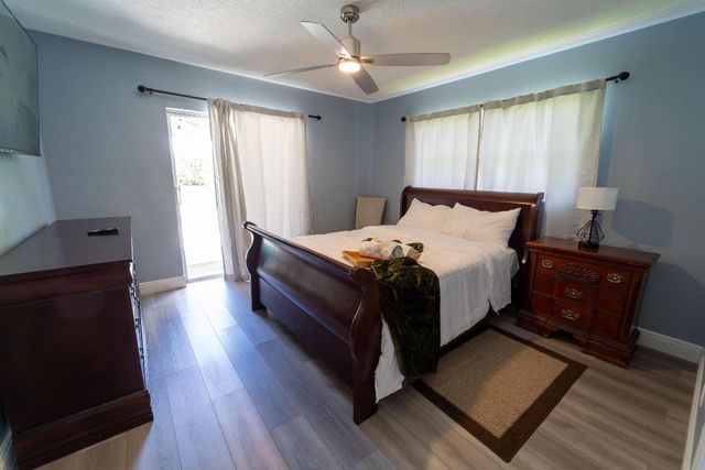 2131 Mark Drive, Lake Worth, FL 33461