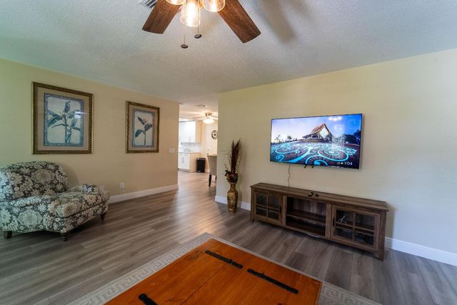 2131 Mark Drive, Lake Worth, FL 33461