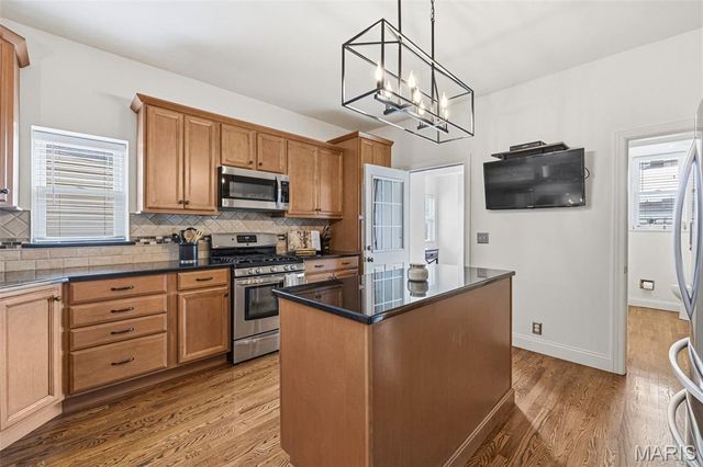 5250 Wilson Avenue, St Louis, MO 63110