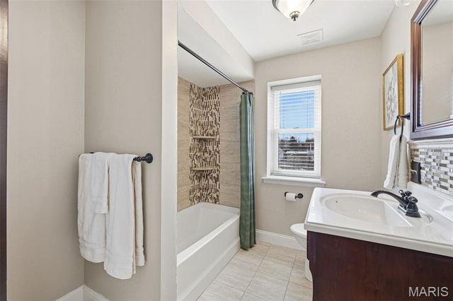 5250 Wilson Avenue, St Louis, MO 63110