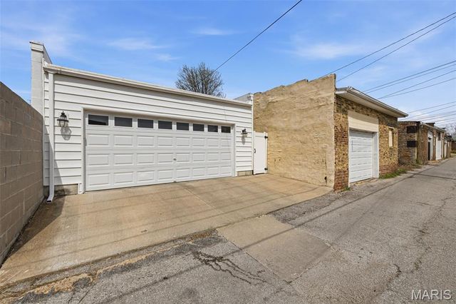 5250 Wilson Avenue, St Louis, MO 63110