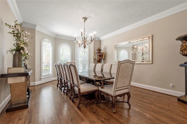 1810 Watercastle Court, Houston, TX 77077