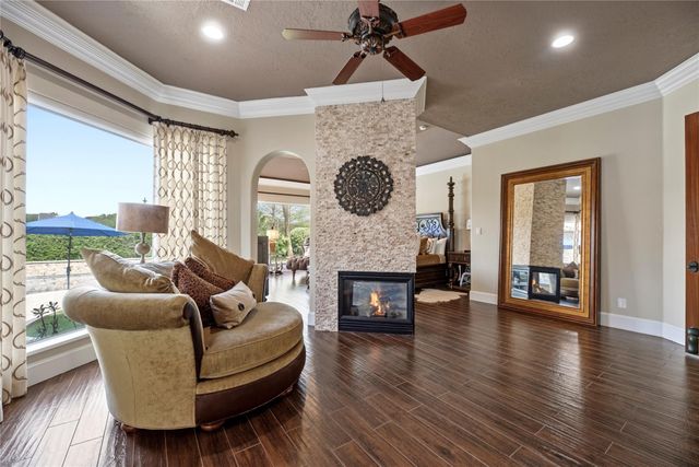 1810 Watercastle Court, Houston, TX 77077