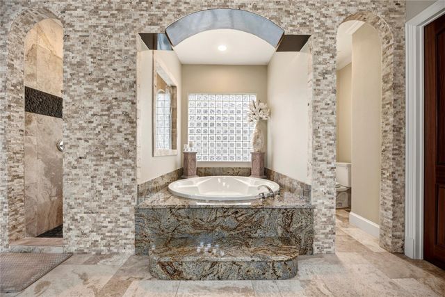 1810 Watercastle Court, Houston, TX 77077
