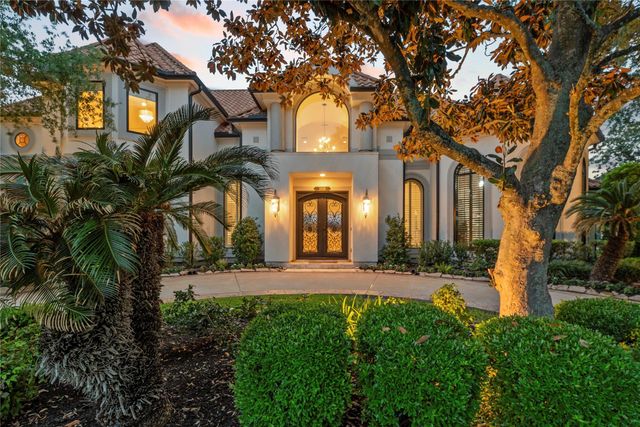 1810 Watercastle Court, Houston, TX 77077