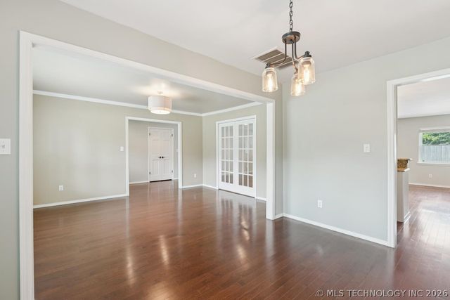 2995 E 56th Place S, Tulsa, OK 74105