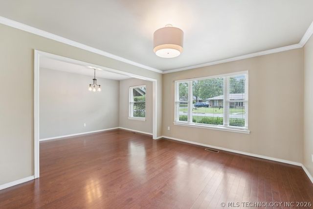 2995 E 56th Place S, Tulsa, OK 74105