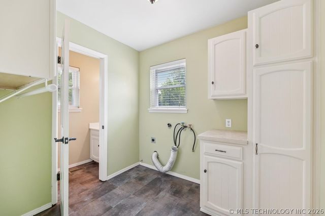 2995 E 56th Place S, Tulsa, OK 74105