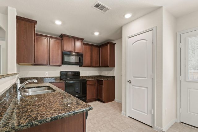 27104 Leonardo Drive, Magnolia, TX 77355