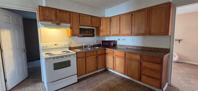 5729 Wellesley Avenue, Fort Worth, TX 76107