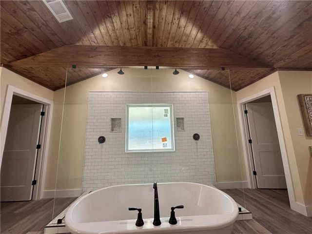 348 ESTATE Drive, Pineville, LA 71360