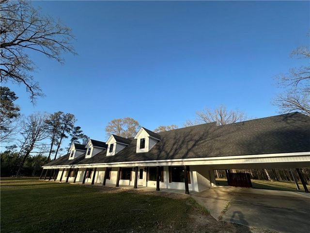 348 ESTATE Drive, Pineville, LA 71360