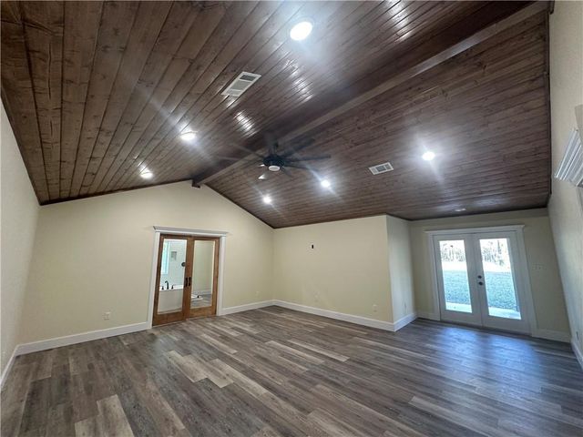 348 ESTATE Drive, Pineville, LA 71360