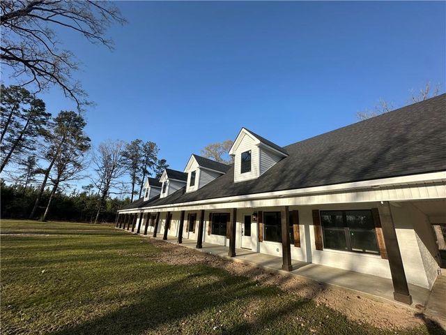 348 ESTATE Drive, Pineville, LA 71360