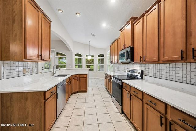 86120 MONTAUK Drive, Fernandina Beach, FL 32034